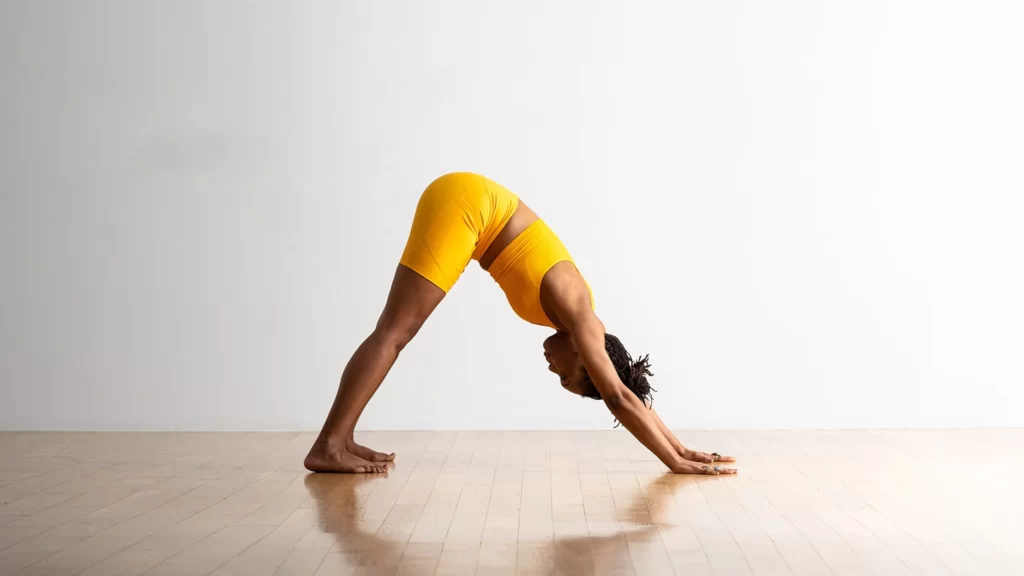 Yoga giảm đau lưng