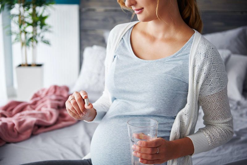 Khi nào bạn nên bắt đầu dùng vitamin trước khi sinh?