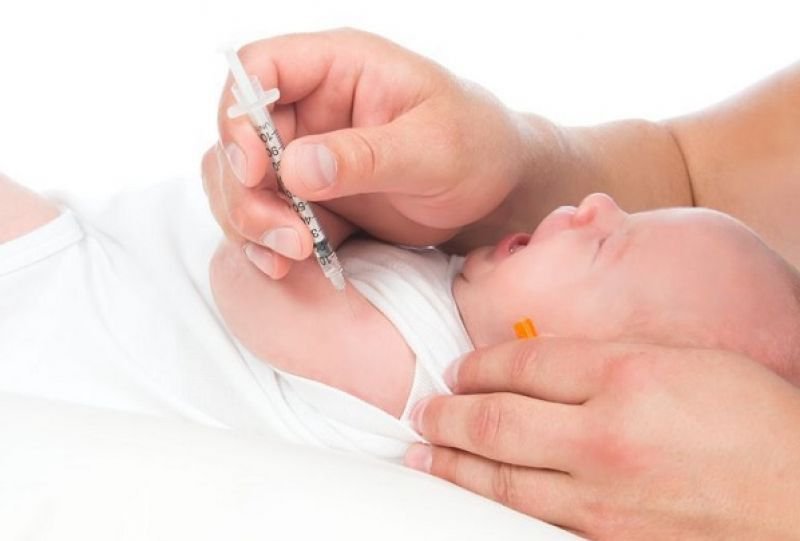 Thuốc chủng ngừa viêm gan B cho trẻ sơ sinh